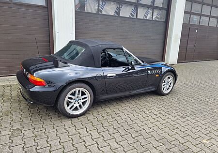 BMW Z3 , TOP Zustand, Leder, BBS, SH, eltr. Verdeck