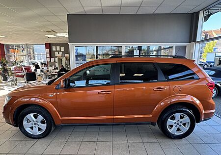 Fiat Freemont 2.0 16V TDI 1.Hand 7 Sitzer Allwetterre