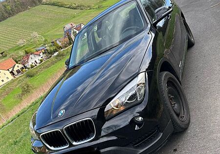 BMW X1 sDrive20d - 8fach bereift - AHK - Klimaautoma