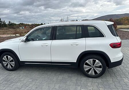 Mercedes-Benz EQB 250+