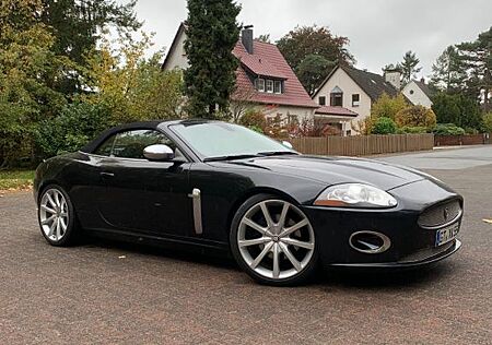 Jaguar XK 4.2L V8 Cabriolet -