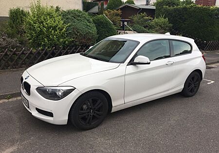 BMW 114i -