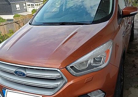 Ford Kuga 2,0 TDCi 4x4 110kW Titanium Titanium