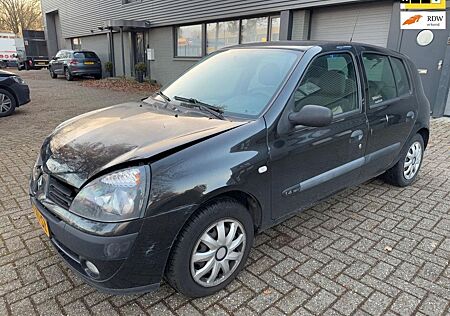 Renault Clio 1.4-16V Privilège Comfort