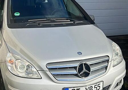 Mercedes-Benz B 170 -