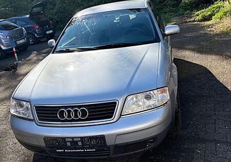 Audi A6 1.8 T -