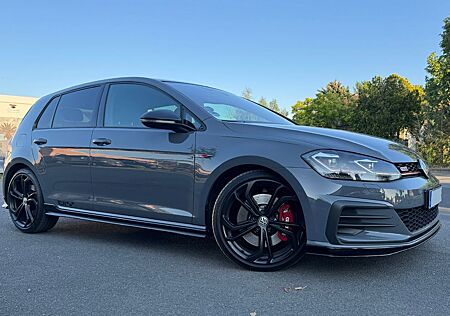 VW Golf Volkswagen GTI TCR Reifnitz, Leder, Akrapovic
