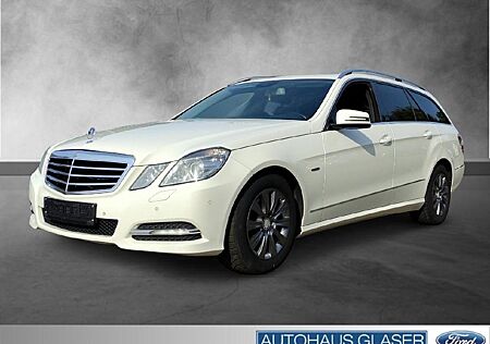 Mercedes-Benz E 300 E -Klasse T-Modell CDI BlueEfficiency*AHK*