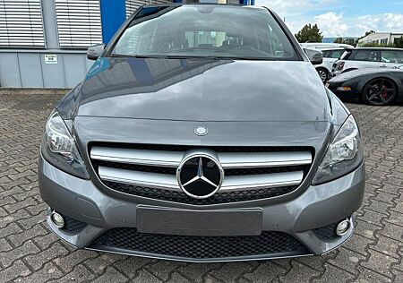 Mercedes-Benz B 200 B -Klasse *AUTOMATIK*NAVI*SPORT-PAKET