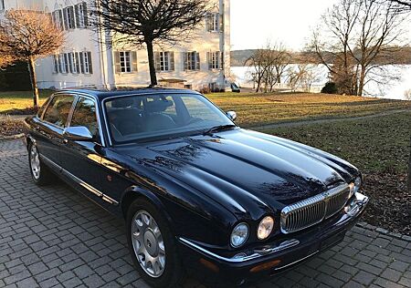 Jaguar Daimler Super V8 LWB - TÜV Neu - Alpine - 2 Hand