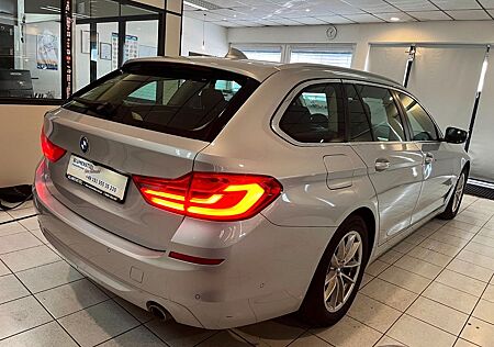 BMW 530da +Voll-Leder+4xSHZ+R-Kamera+HarmanKardon+DAB