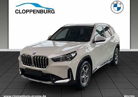 BMW X1 sDrive20i xLine AHK+LED+Head-Up+Shz+Parkassis