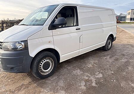 VW T5 Transporter Volkswagen / lang/ Standheizung