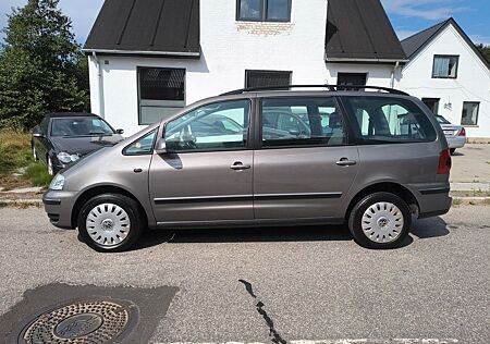 VW Sharan gebraucht kaufen VW Sharan Volkswagen Comfortline 7seats