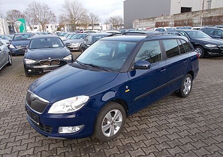 Skoda Fabia Combi Fresh, PDC, SHZ, zus. Winterräder