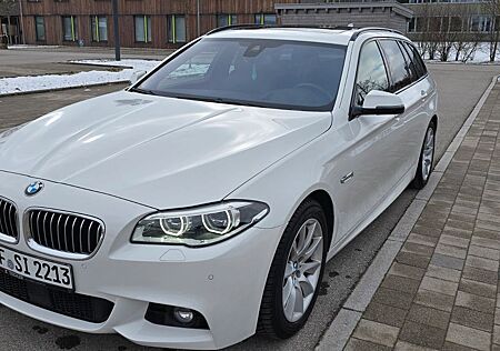BMW 525d xDrive Touring A -