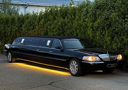 Lincoln Town Car gebraucht kaufen Lincoln Town Car Stretch-Limo°TV°Bar°Sternehimmel°LPG