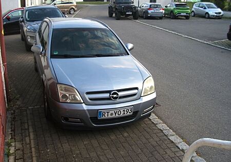 Opel Signum 1.8 -