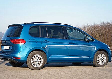 VW Touran Volkswagen 1.5 TSI ACT OPF Trendline 7-Sitze AHK