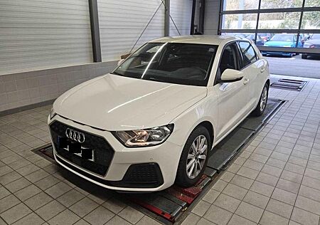 Audi A1 Sportback 30 TFSI S-tronic NAVI/SHZ