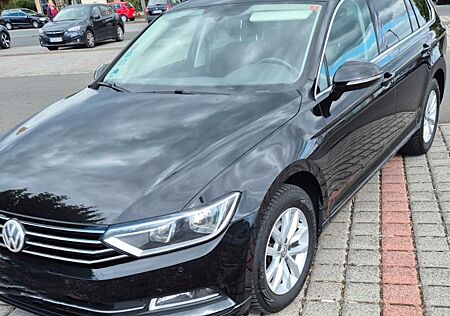 VW Passat Variant Volkswagen 2.0 TDI DSG Comfortline Varia...