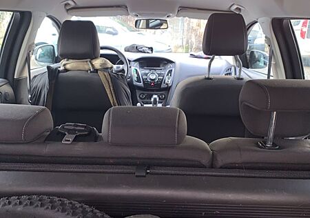 Ford Focus Focus3 dst 2014 saloon 140Hp