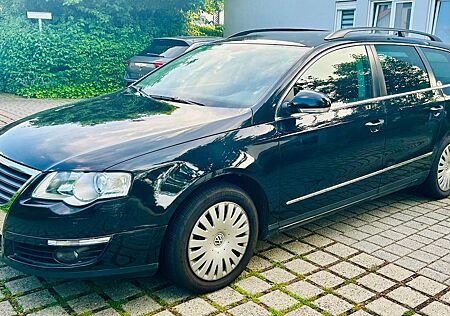 VW Passat Variant Volkswagen 1.6 Variant Trendline