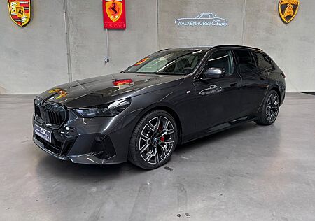 BMW 520 d xDrive Touring M Sportpaket / HK / ParkA+