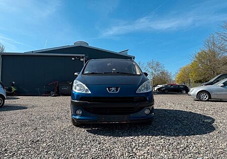 Peugeot 1007 Tendance 90 Tendance