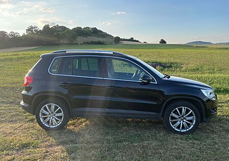 VW Tiguan Volkswagen 2.0 TSI 147kW 4MOTION Sport & Style S...