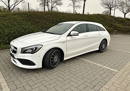 Mercedes-Benz CLA 180 Shooting Brake PEAK Edition PEAK Edition