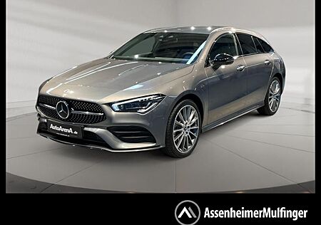 Mercedes-Benz CLA 250 Shooting Brake CLA 250 e Shooting Brake AMG **Head-up/Night