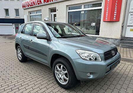 Toyota RAV 4 RAV4 Executive BENZIN mit FLÜSSIGGAS