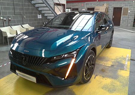 Peugeot 408 GT 12 PT 130 EAT8 AMBI*KAM*PANO*19