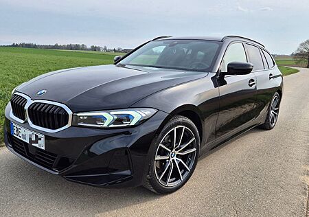 BMW 318d T d LCProf 360 ACC AHK StandHz Sportsitze