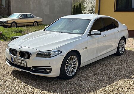 BMW 528i xDrive 2015 Luxury Line