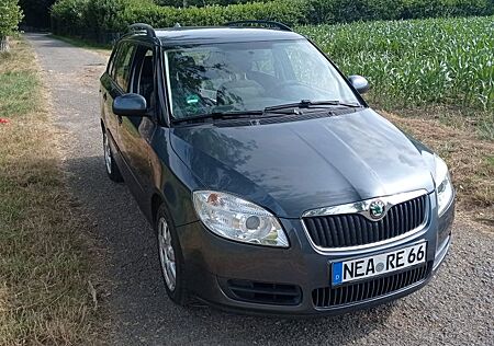 Skoda Fabia Combi 1.4l Ambiente Ambiente