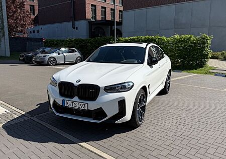 BMW X4 M - Garantie/ Top Ausstatt.