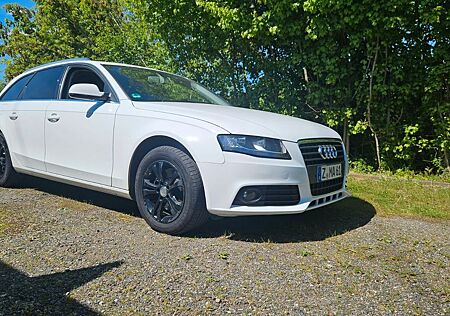 Audi A4 1.8 TFSI 88kW multitr. Attraction Avant A...