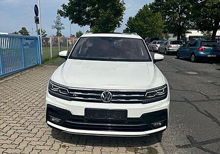 VW Tiguan Allspace Volkswagen 2.0 TDI DSG Highline R line