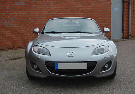 Mazda MX-5 NC 2.0 MZR AT Bose Tempomat Isofix Leder