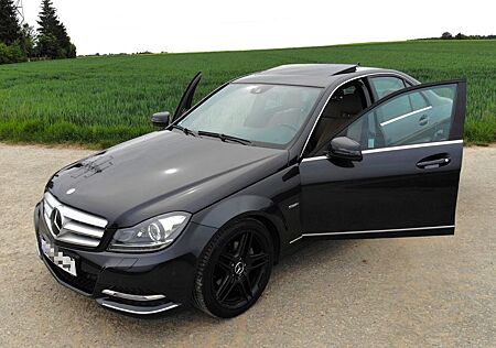 Mercedes-Benz C 250 CDI BlueEFF. AVANTG. Autom. AVA...