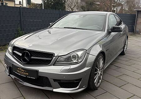 Mercedes-Benz C 63 AMG Coupe Eu Model Händler / Export