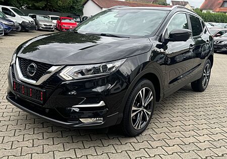Nissan Qashqai N-Connecta 1 Hand Navi Pano SHZ PDC