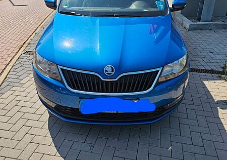 Skoda Rapid 1.0 TSI 81kW Active Active
