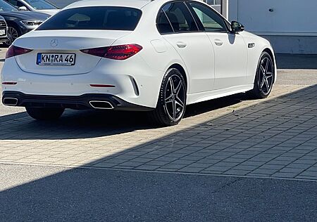 Mercedes-Benz C 220 d Autom. -AMG line innen sowie außen