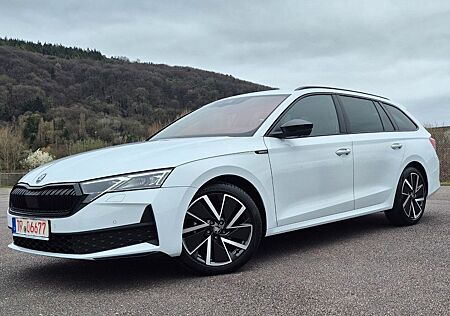 Skoda Octavia Combi 2.0 TDI Sportline, DSG, AHK.