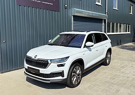 Skoda Kodiaq Clever 4x4 Panorama AHK 360CAM ACC 1HD