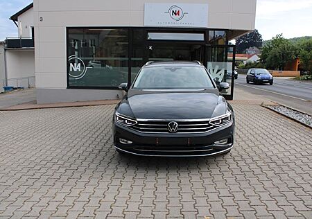 VW Passat Variant Volkswagen Elegance