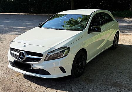 Mercedes-Benz A 180 -